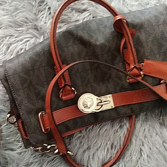 Michael Kors purse and wallet - Picture 5 of 8